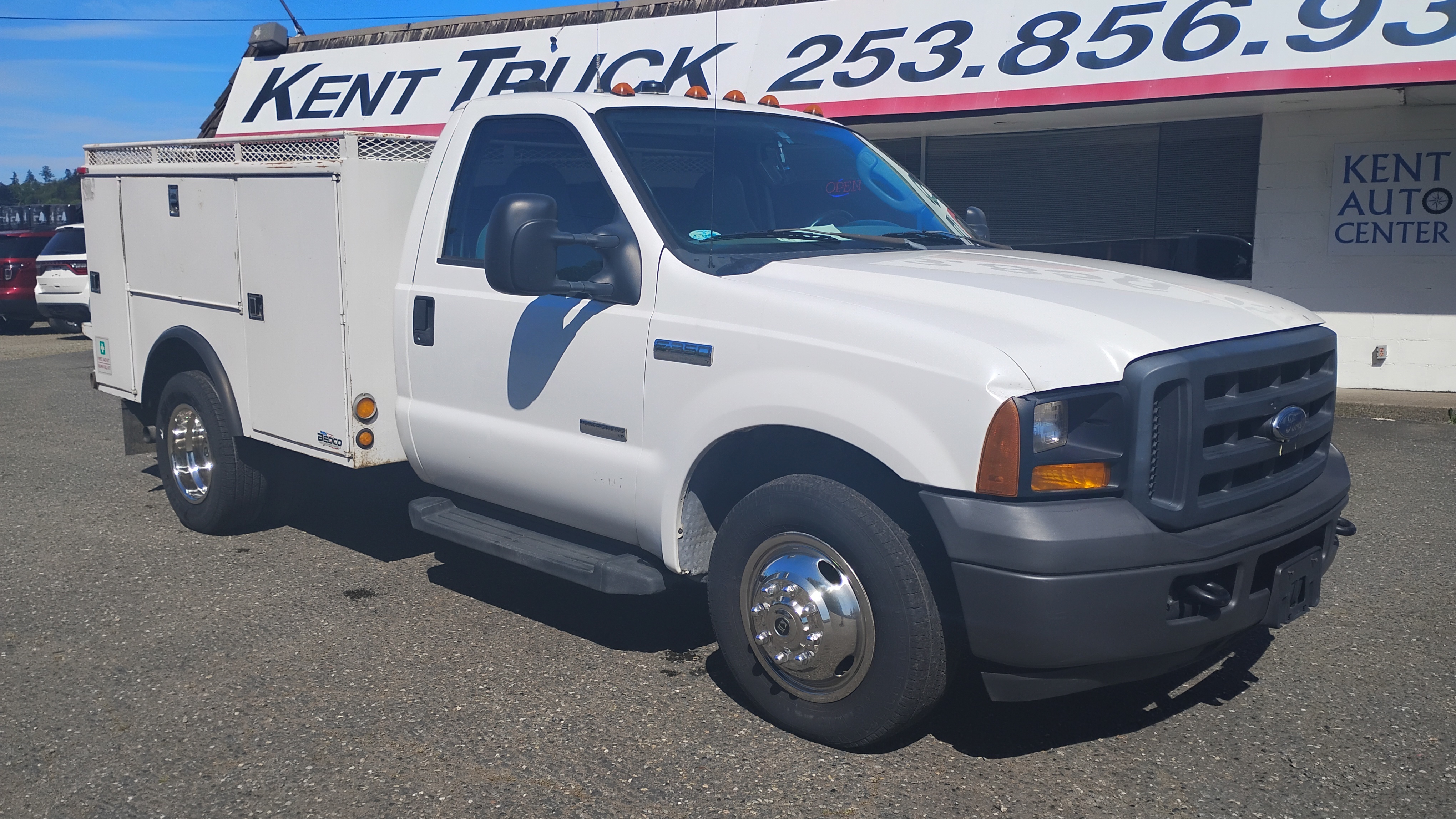 2006 FORD F350 in Kent, WA