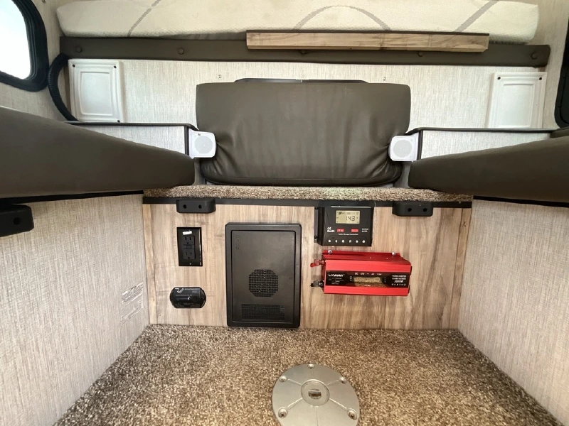 2022 PALOMINO ROGUE EB-2
