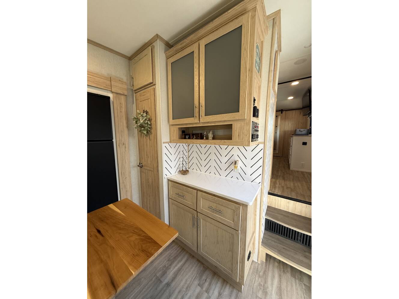 A photo of this 2022 Alliance Rv AVENUE 32RLS