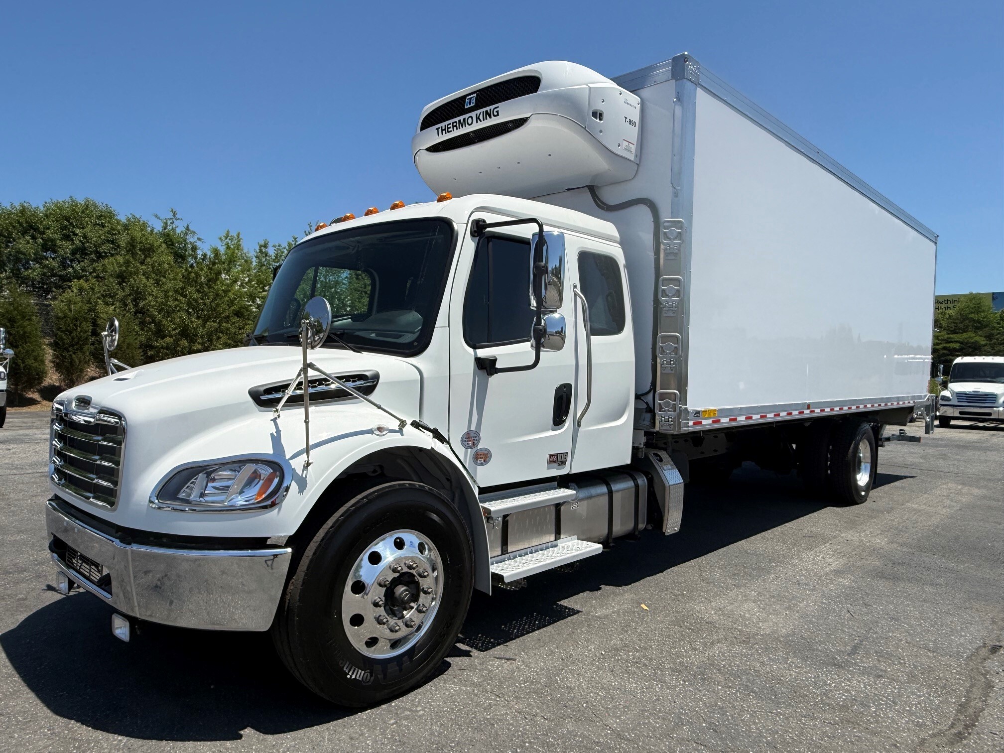2026 FREIGHTLINER BUSINESS CLASS M2 106 in Greensboro, NC