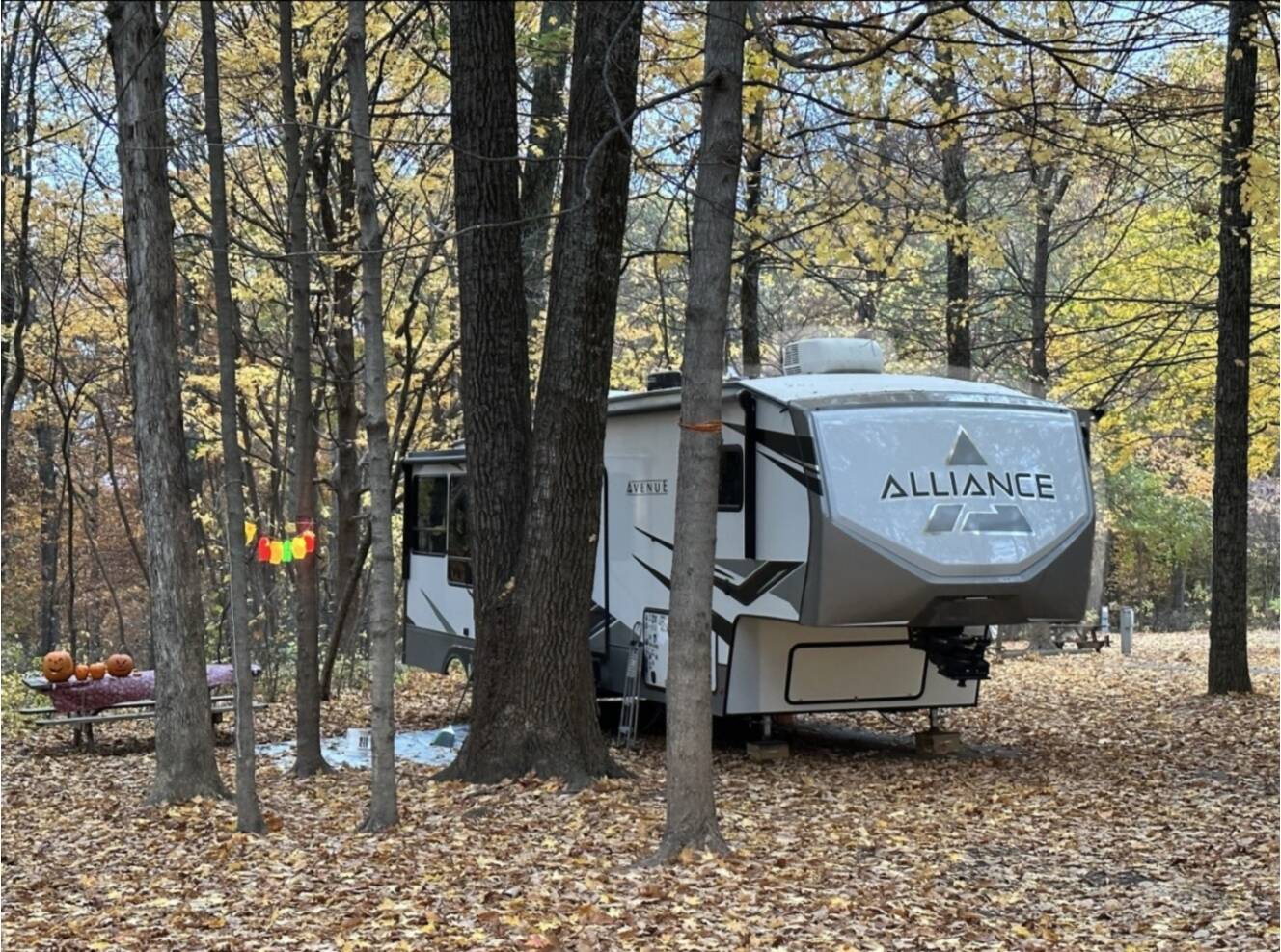 A photo of this 2022 Alliance Rv AVENUE 32RLS