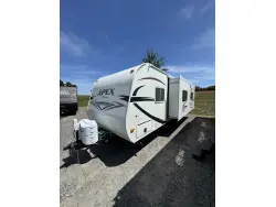 2012 COACHMEN APEX 26 BHS
