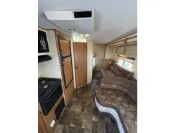 2012 COACHMEN APEX 26 BHS