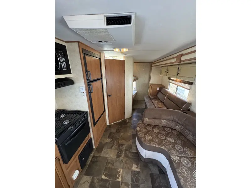 2012 COACHMEN APEX 26 BHS