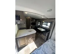 2018 KEYSTONE PASSPORT 19RB