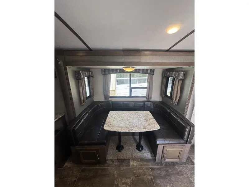 2018 KEYSTONE PASSPORT 19RB