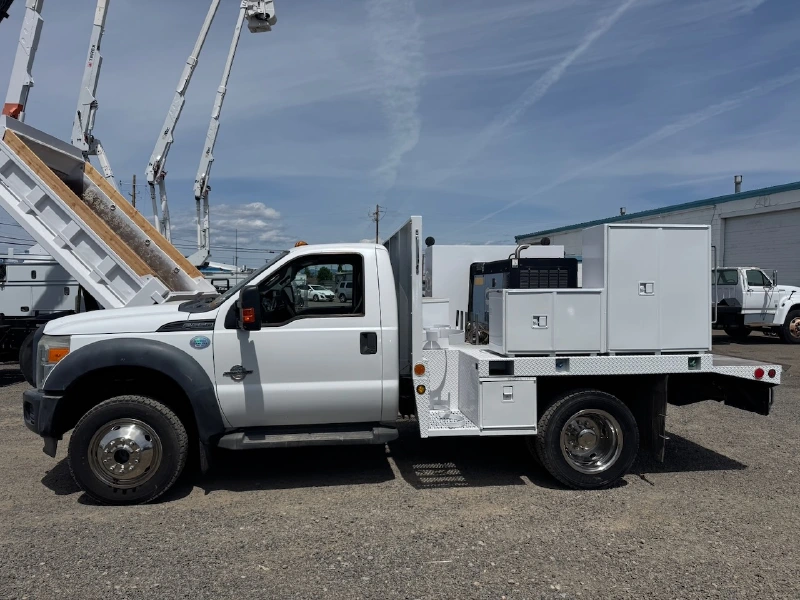 2014 FORD F550