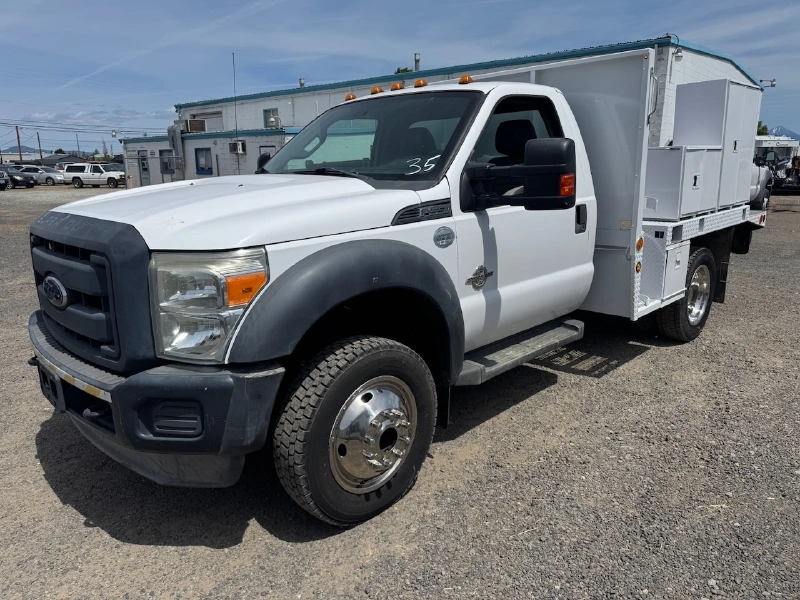 2014 FORD F550