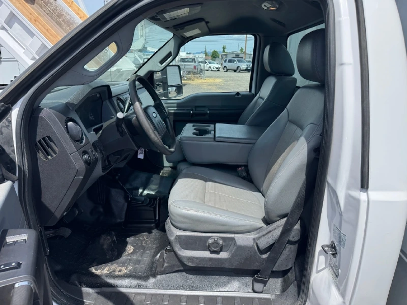 2014 FORD F550