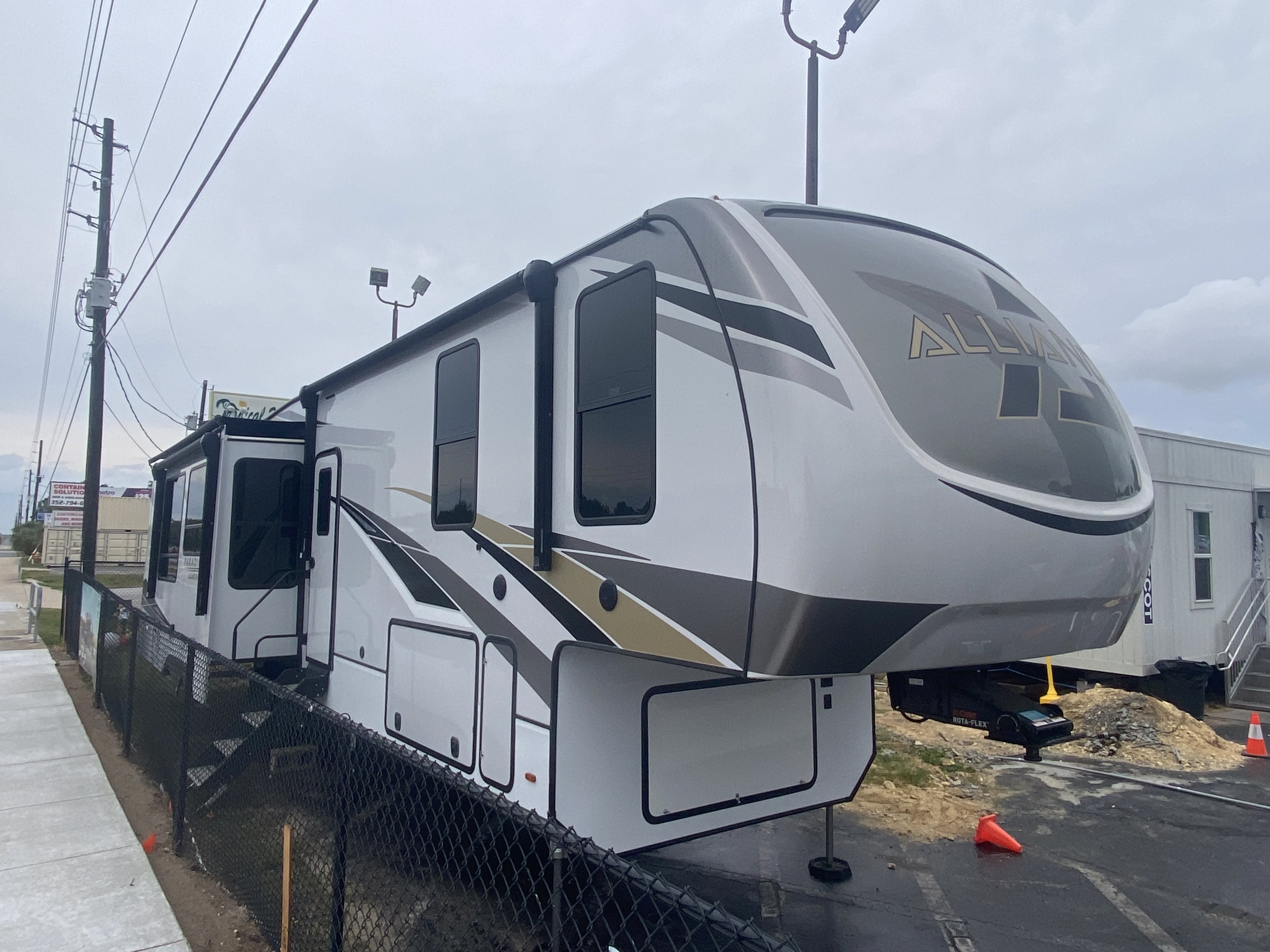 2022 Alliance Rv PARADIGM 372RK RV