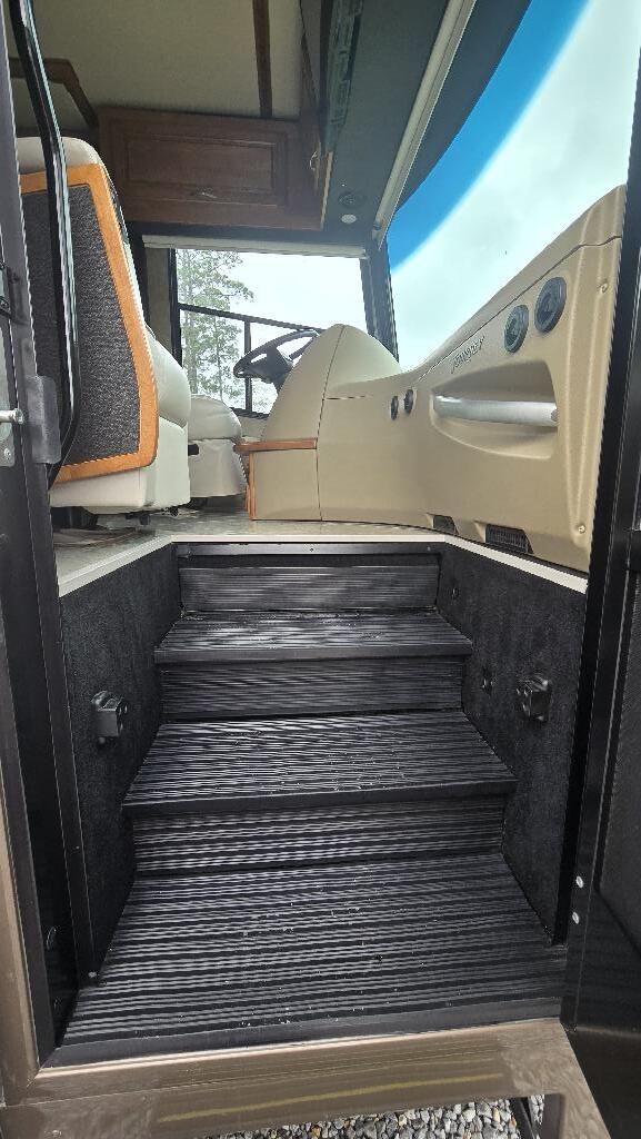 2016 Winnebago JOURNEY 36M in picayune MS