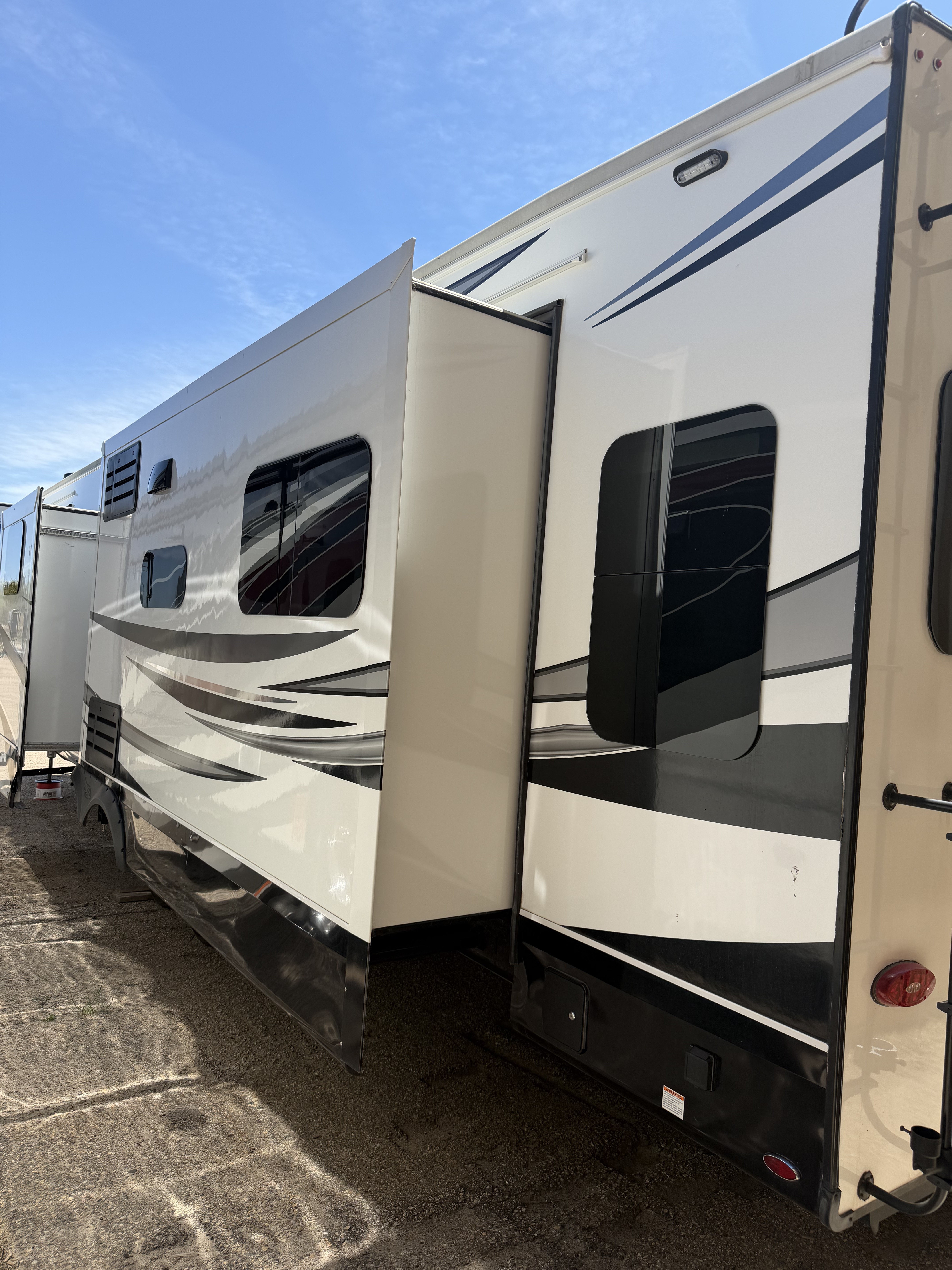 2022 Jayco NORTH POINT 377RLBH in casper WY