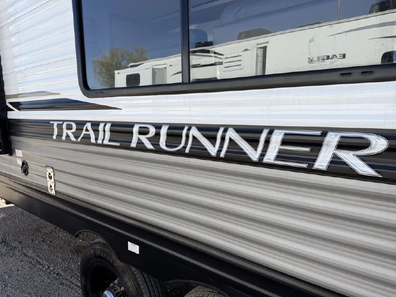 2023 HEARTLAND TRAIL RUNNER 27RKS