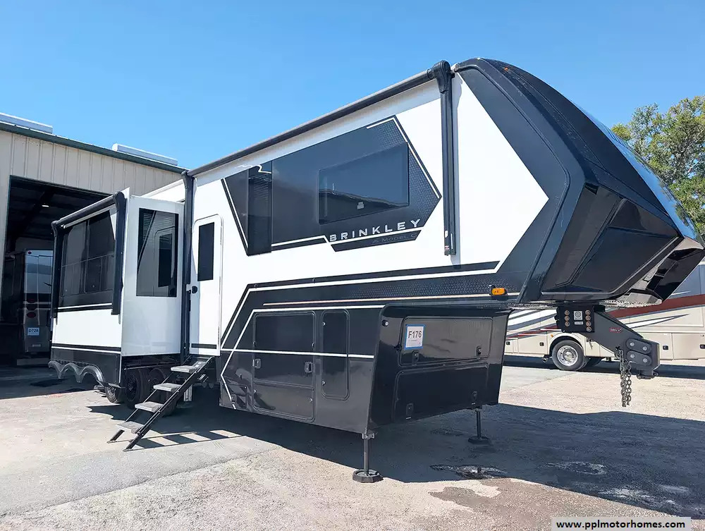 2024 Brinkley Rv Model G 3500 in summerfield FL