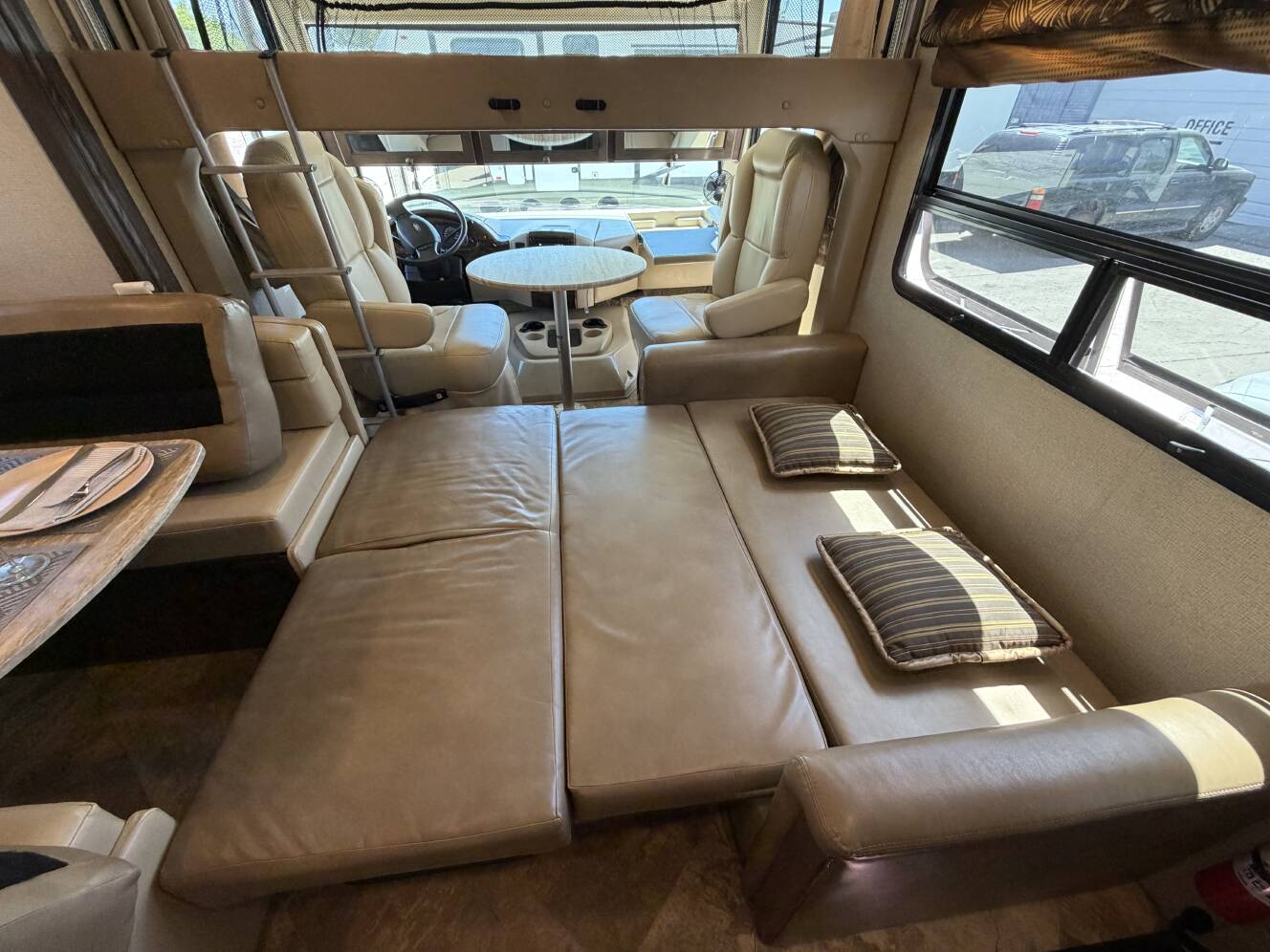 A photo of this 2018 Thor Motor Coach HURRICANE 34J