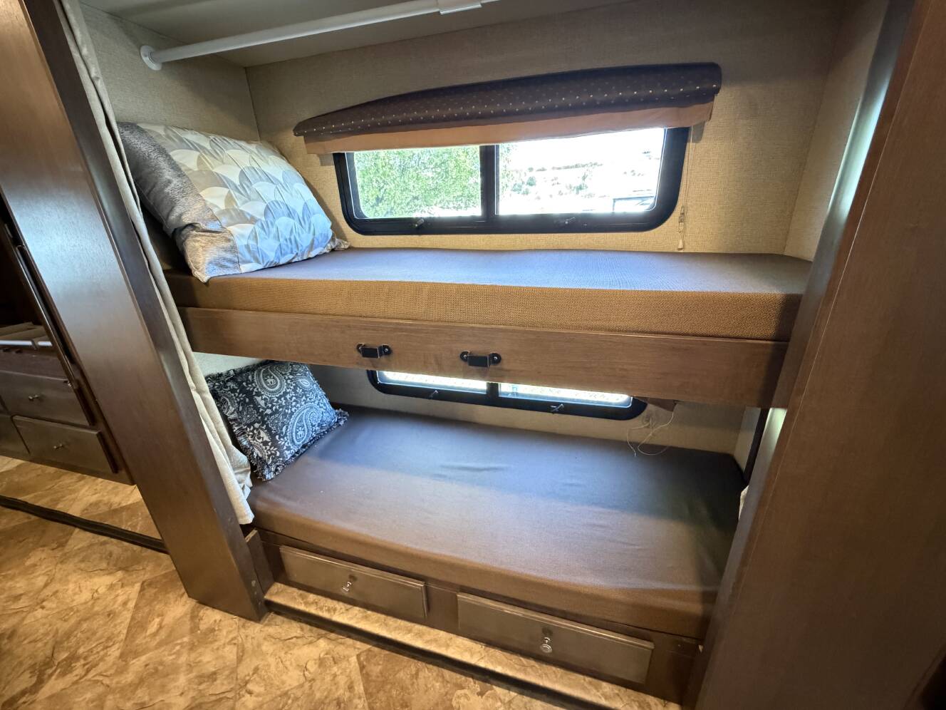 A photo of this 2018 Thor Motor Coach HURRICANE 34J