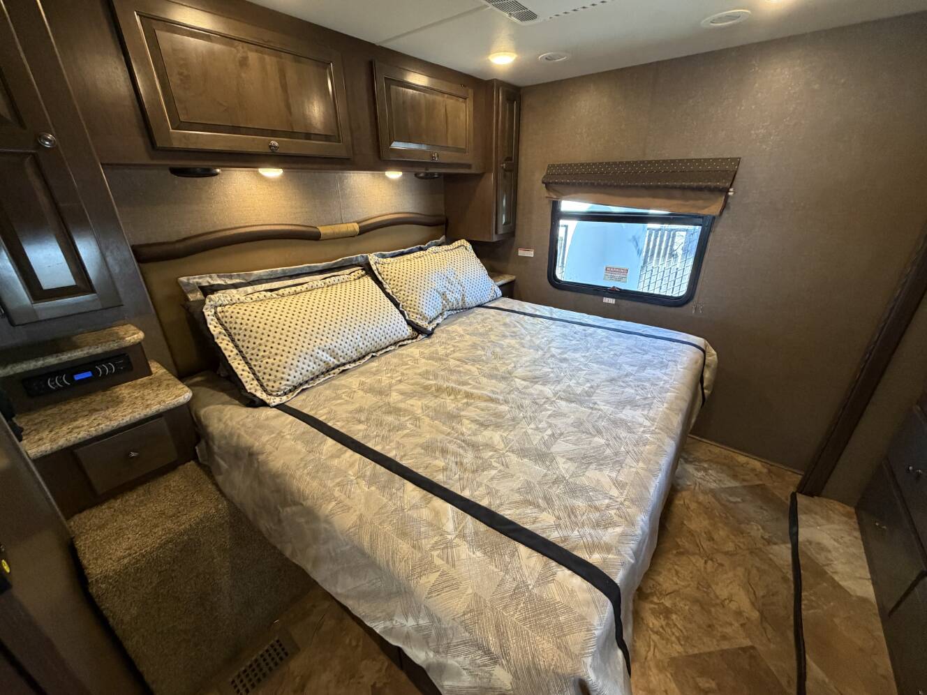 A photo of this 2018 Thor Motor Coach HURRICANE 34J