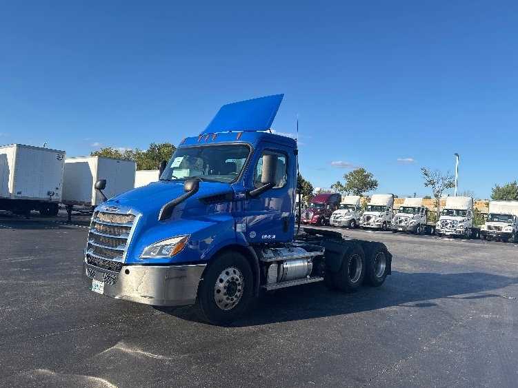 2019 FREIGHTLINER CASCADIA 116 in Swedesboro, NJ