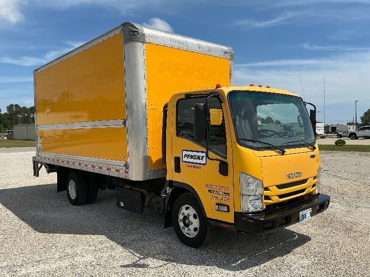 2022 ISUZU NPR HD in Gulfport, MS