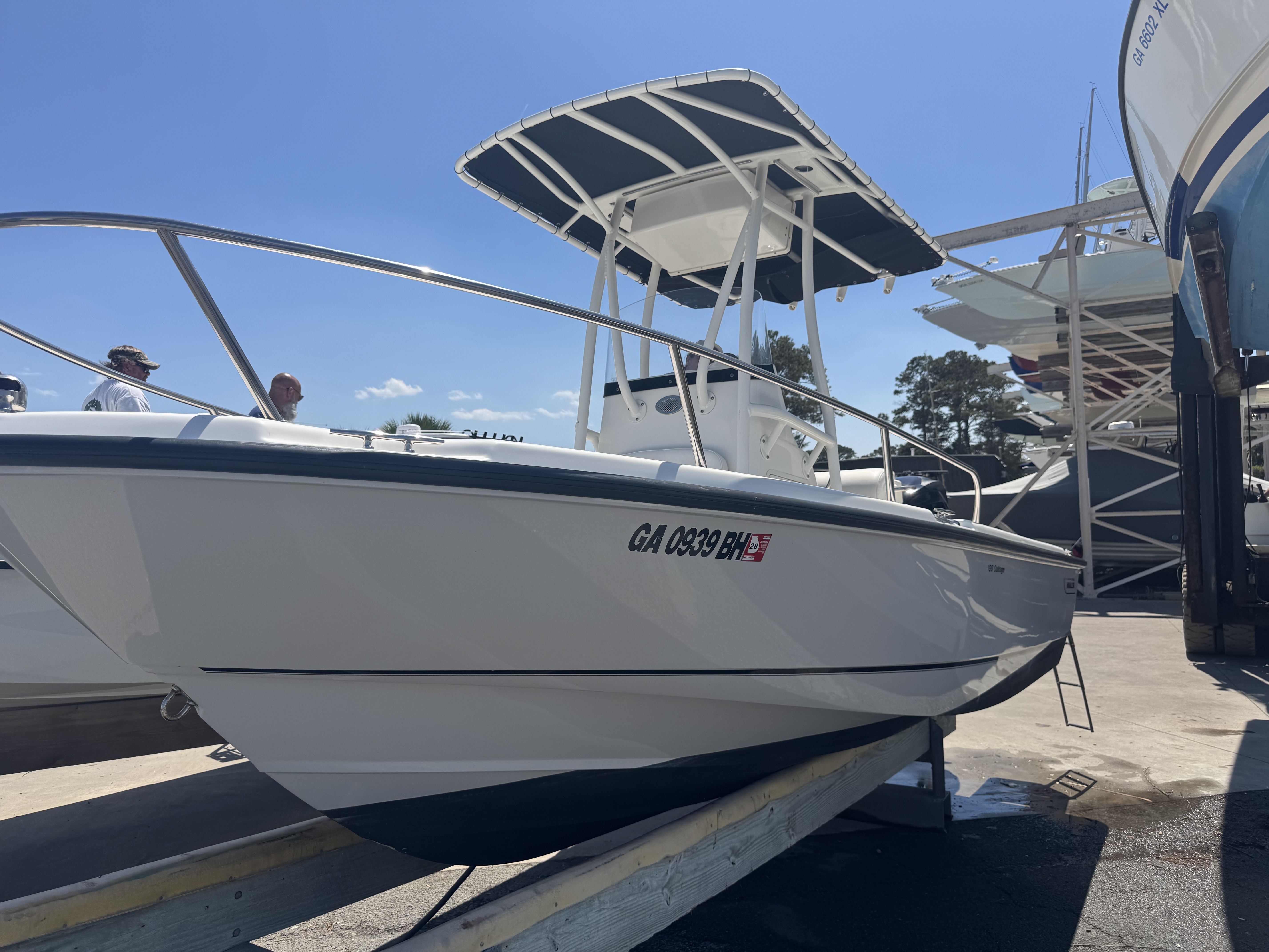 2018 Boston Whaler 190 Outrage in savannah GA