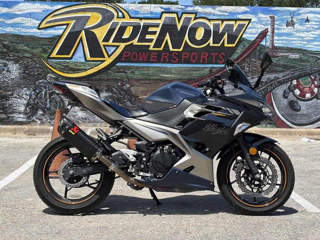 Blue Kawasaki Ninja Classic / Vintage Motorcycles For Sale in