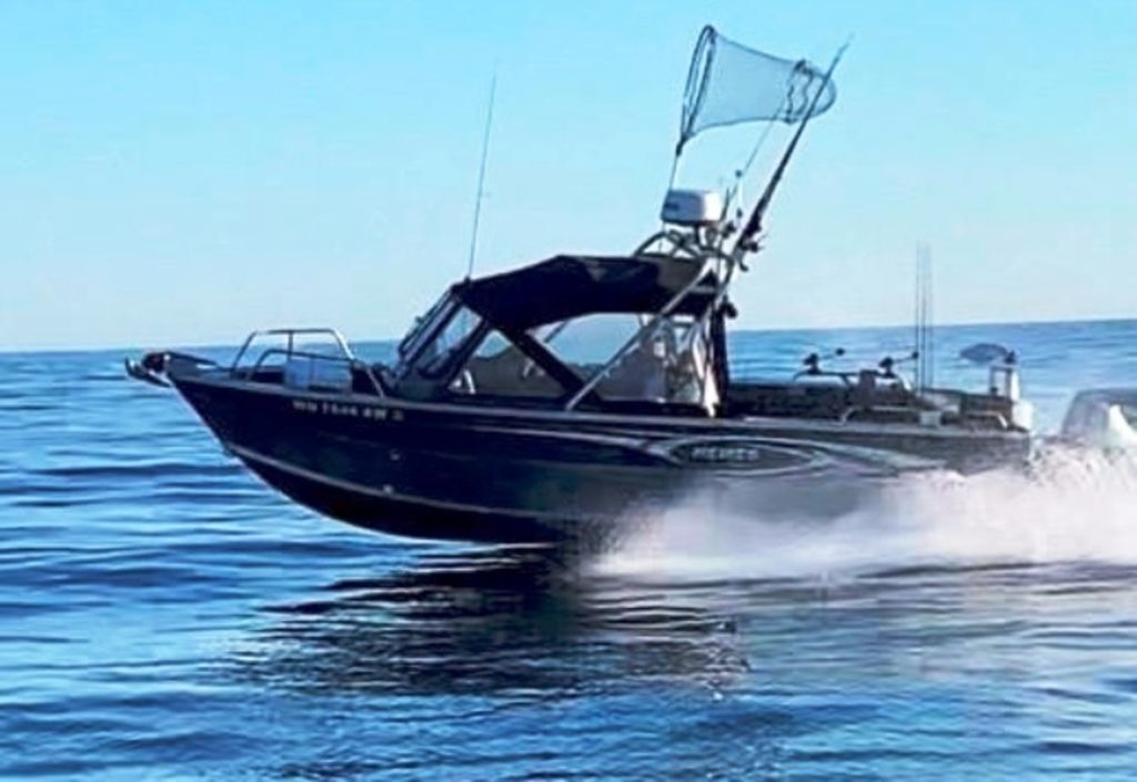 2017 Hewescraft Ocean Pro 220 ET 240 in portland OR