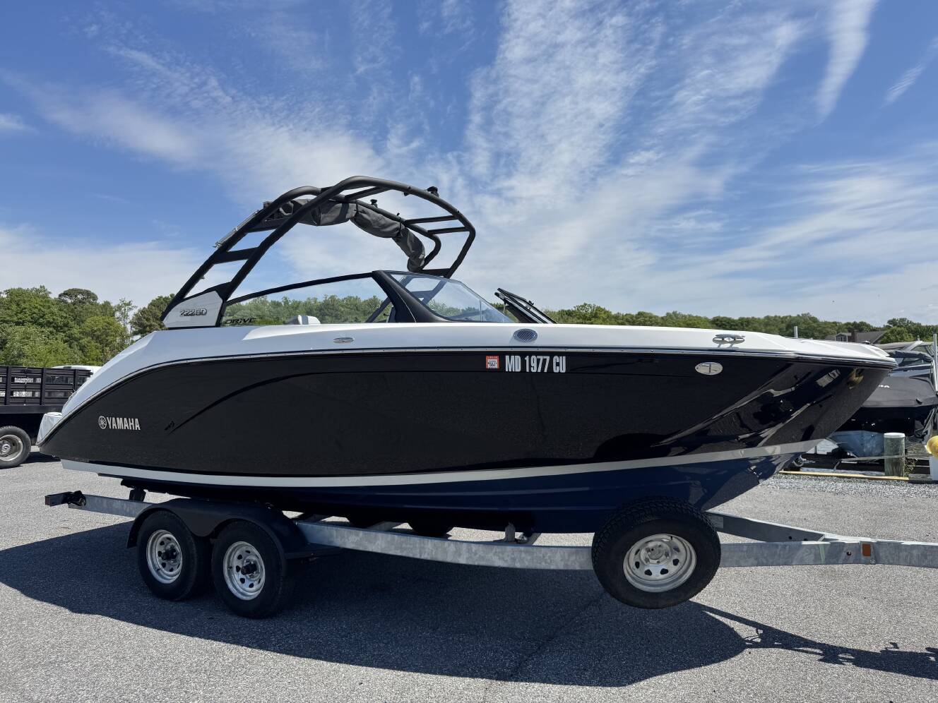 A photo of this 2023 Yamaha 222SD