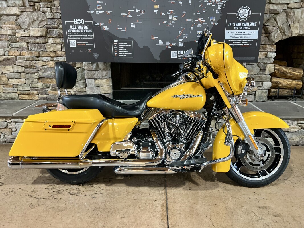 Yellow 2013 Harley-Davidson Street Glide Motorcycles For Sale