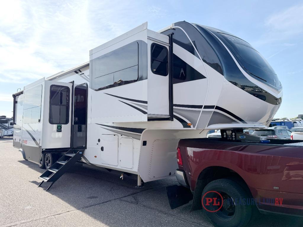 2026 Grand Design Solitude 380FL in st. cloud MN