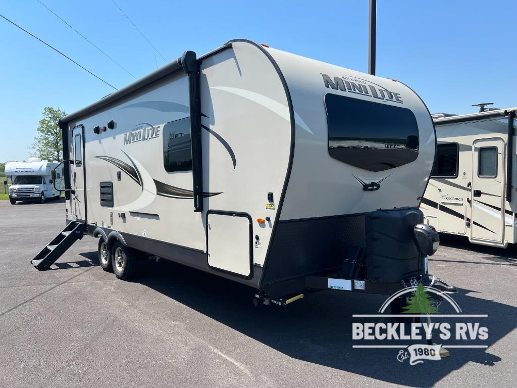 2021 Forest River Rv Rockwood Mini Lite 2512S in new oxford PA