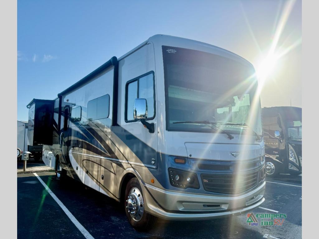2022 Fleetwood Rv Bounder 35GL in seffner FL