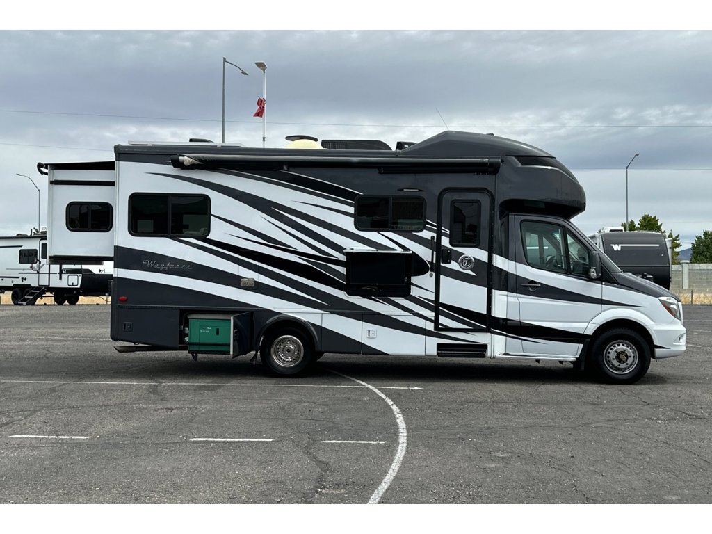 2018 Tiffin Motorhomes WAYFARER 24 QW in boise ID