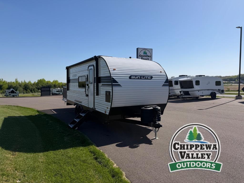 2026 Sunset Park Rv Sun Lite 24TH in chippewa falls WI