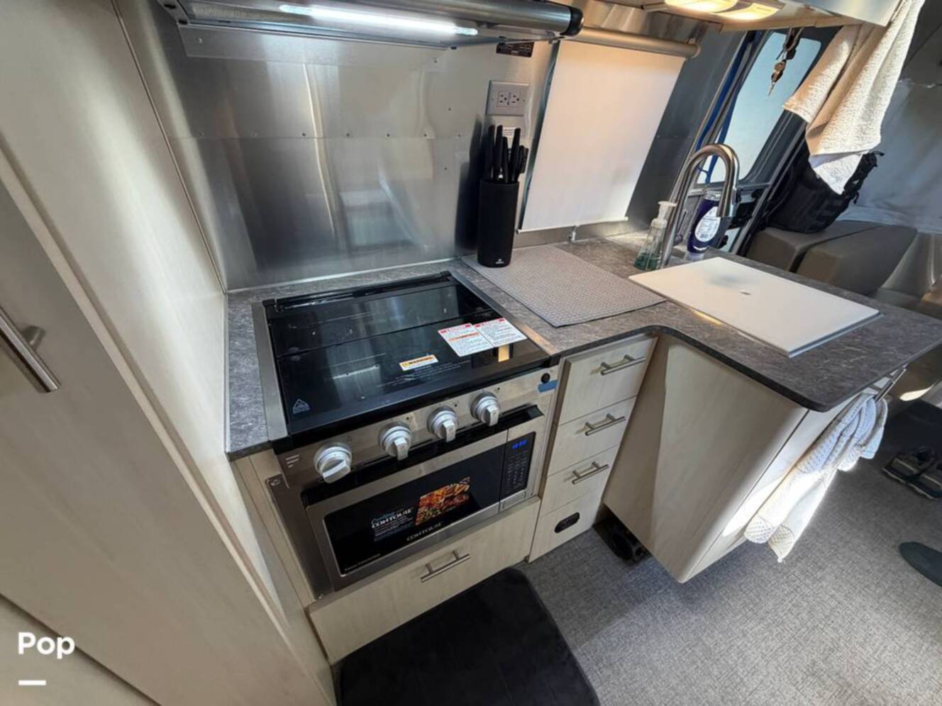 A photo of this 2022 Airstream Flying Cloud 25FB