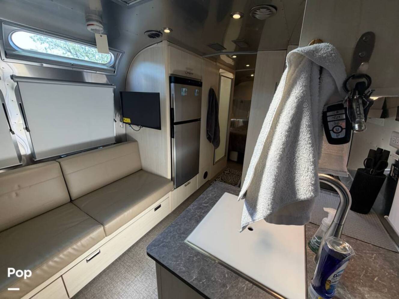 A photo of this 2022 Airstream Flying Cloud 25FB