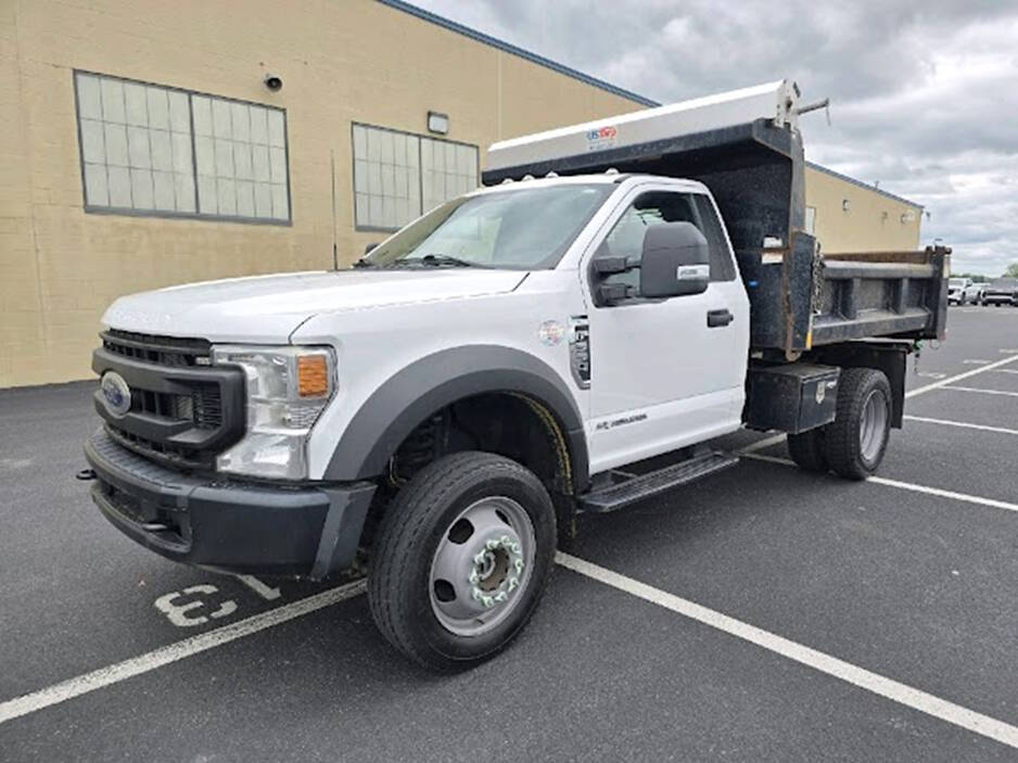 2022 FORD F550 XL in Manheim, PA