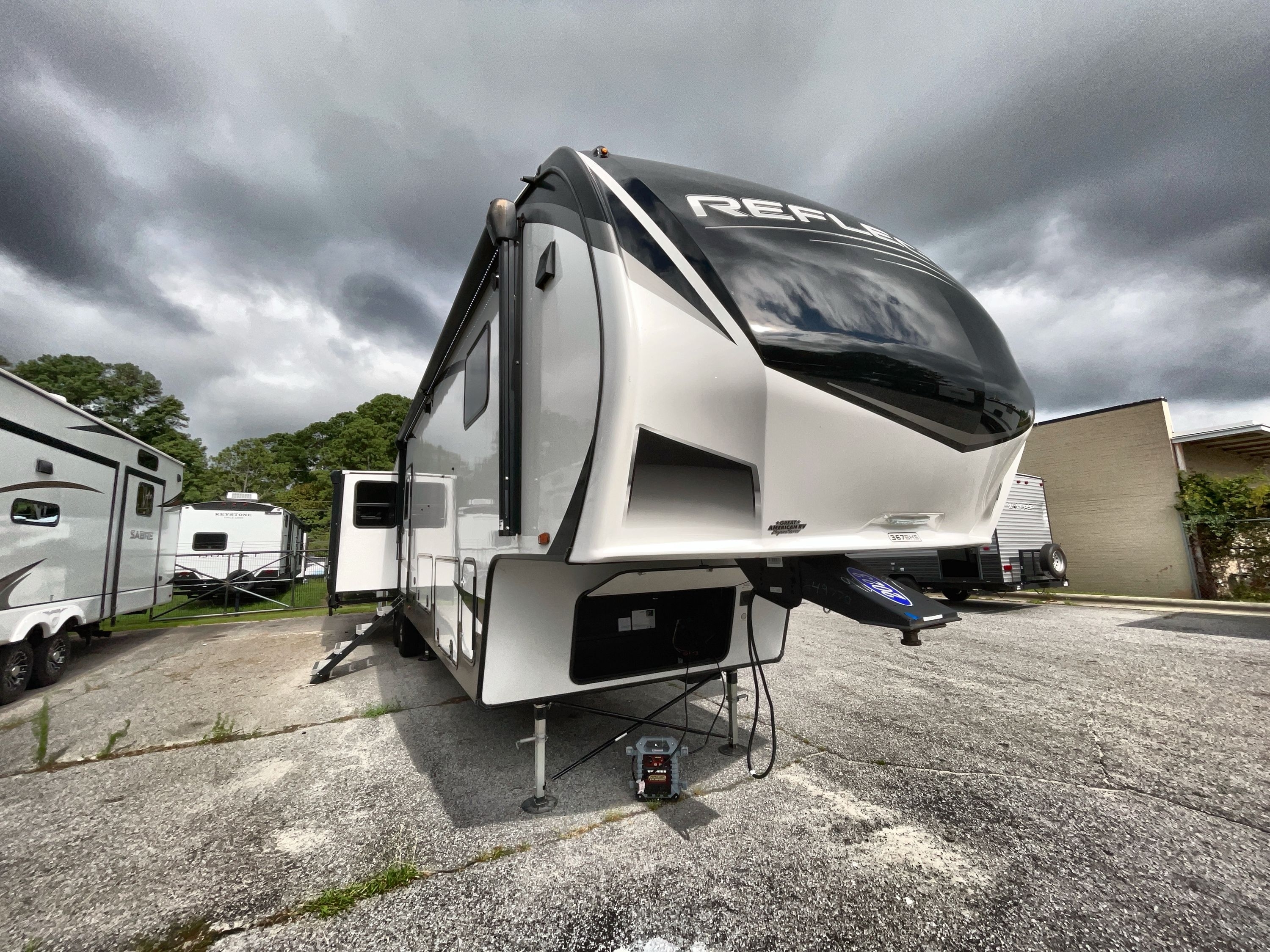 Used 2023 Grand Design Reflection 367BHS For Sale in Greenville