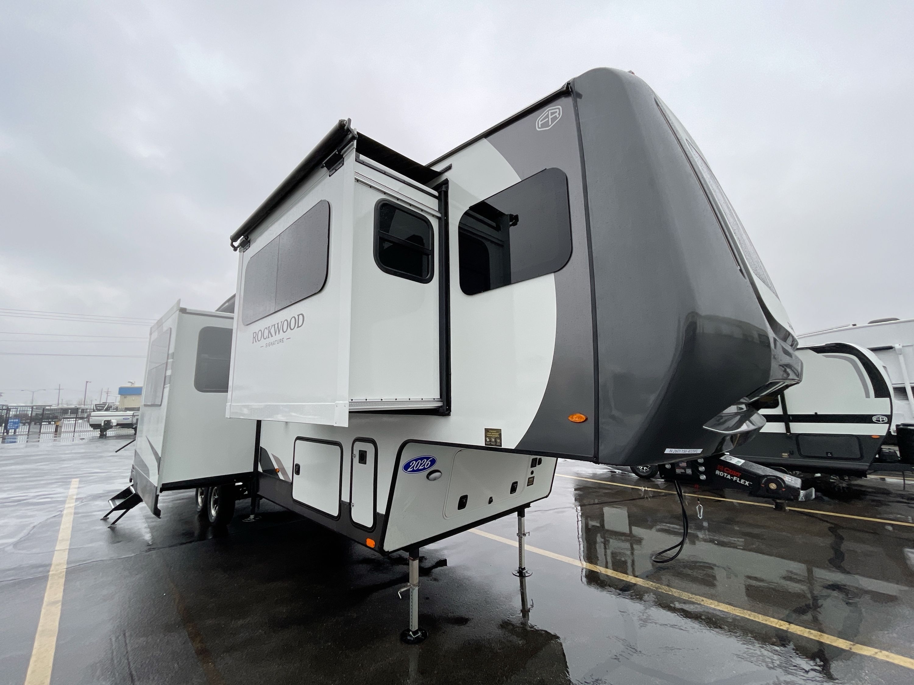 Rockwood Signature Fifth Wheel For Sale - Forest River RVs - RV Trader