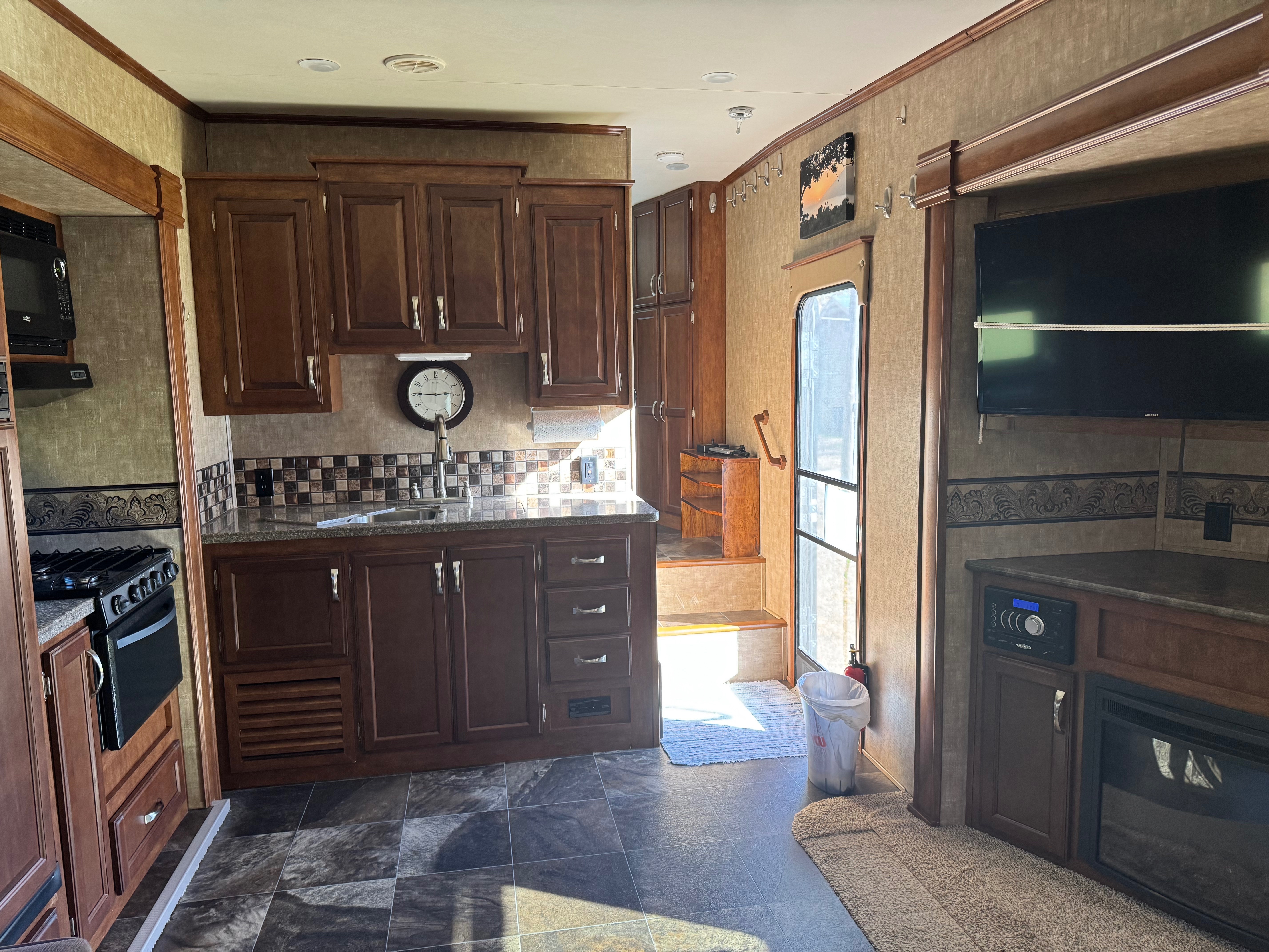 View more photos of this listing