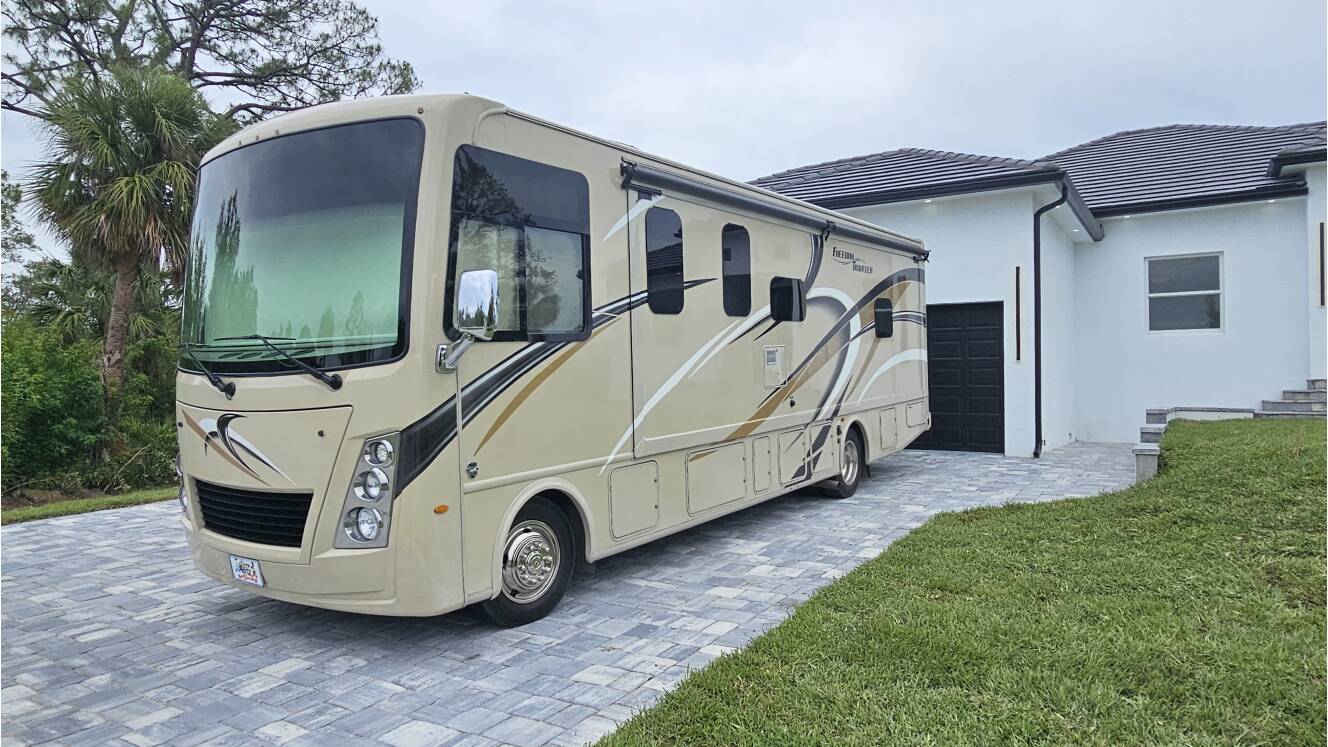A photo of this 2018 Thor Motor Coach FREEDOM TRAVELER A30