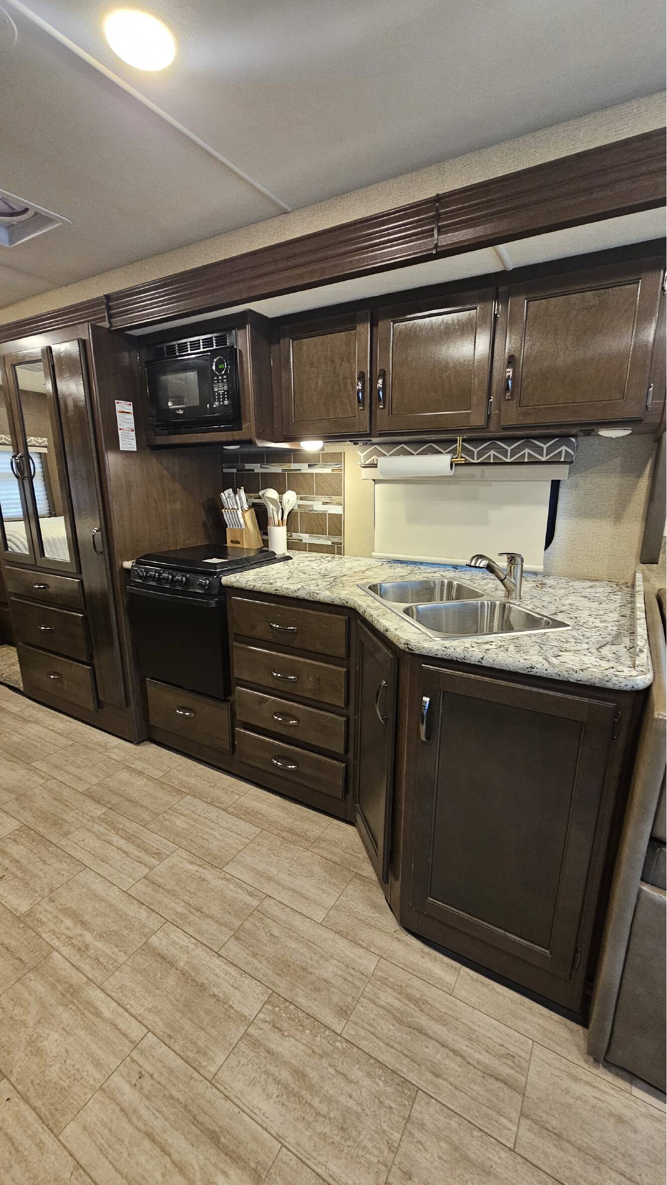 A photo of this 2018 Thor Motor Coach FREEDOM TRAVELER A30