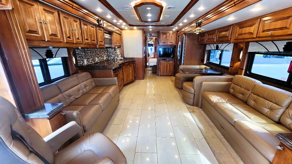 2015 Tiffin Motorhomes PHAETON 40 QBH in north tonawanda NY