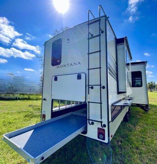 2024 Keystone MONTANA 3901RK RV