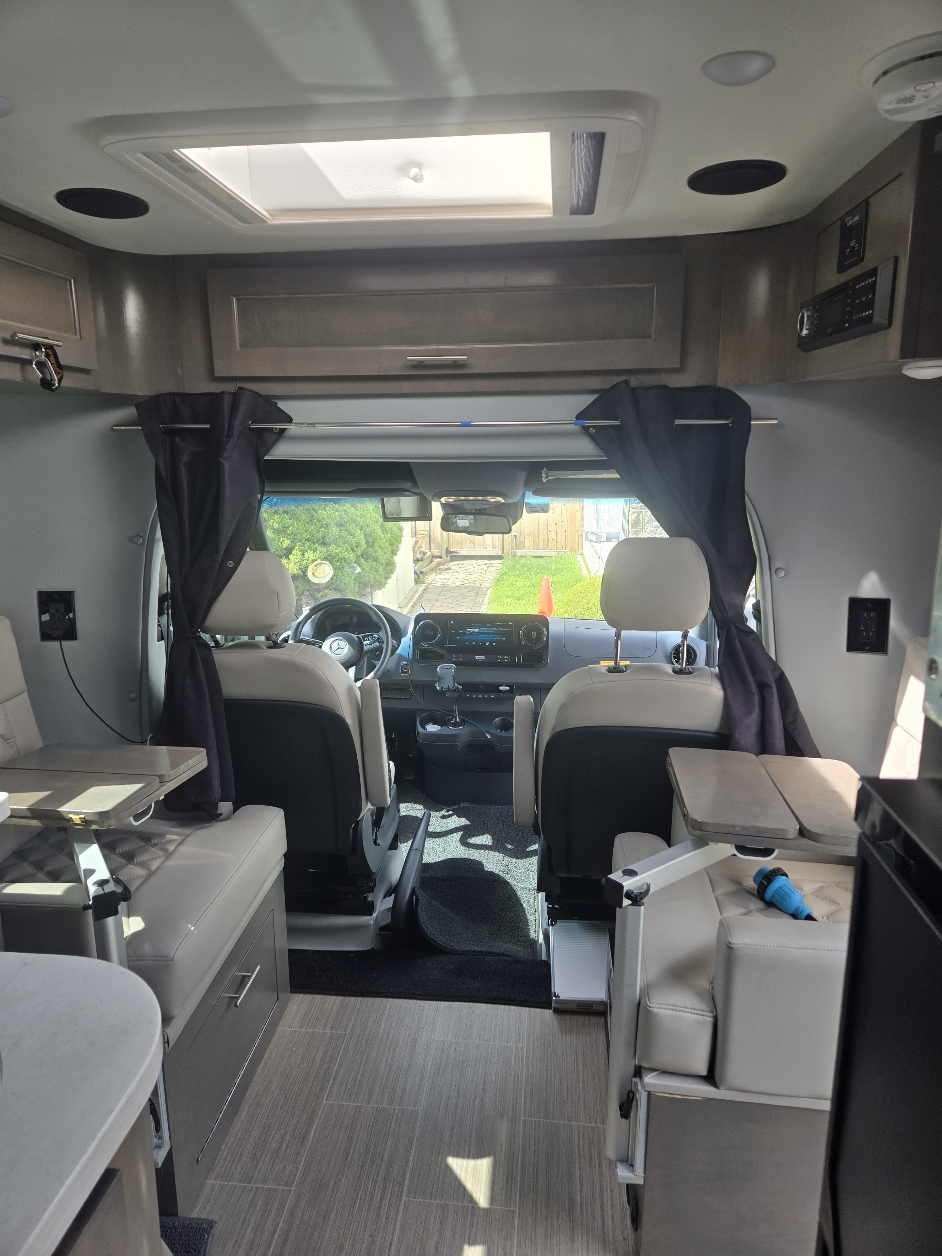 2023 Regency Conversions ULTRA BROUGHAM 25 TB in eastchester NY