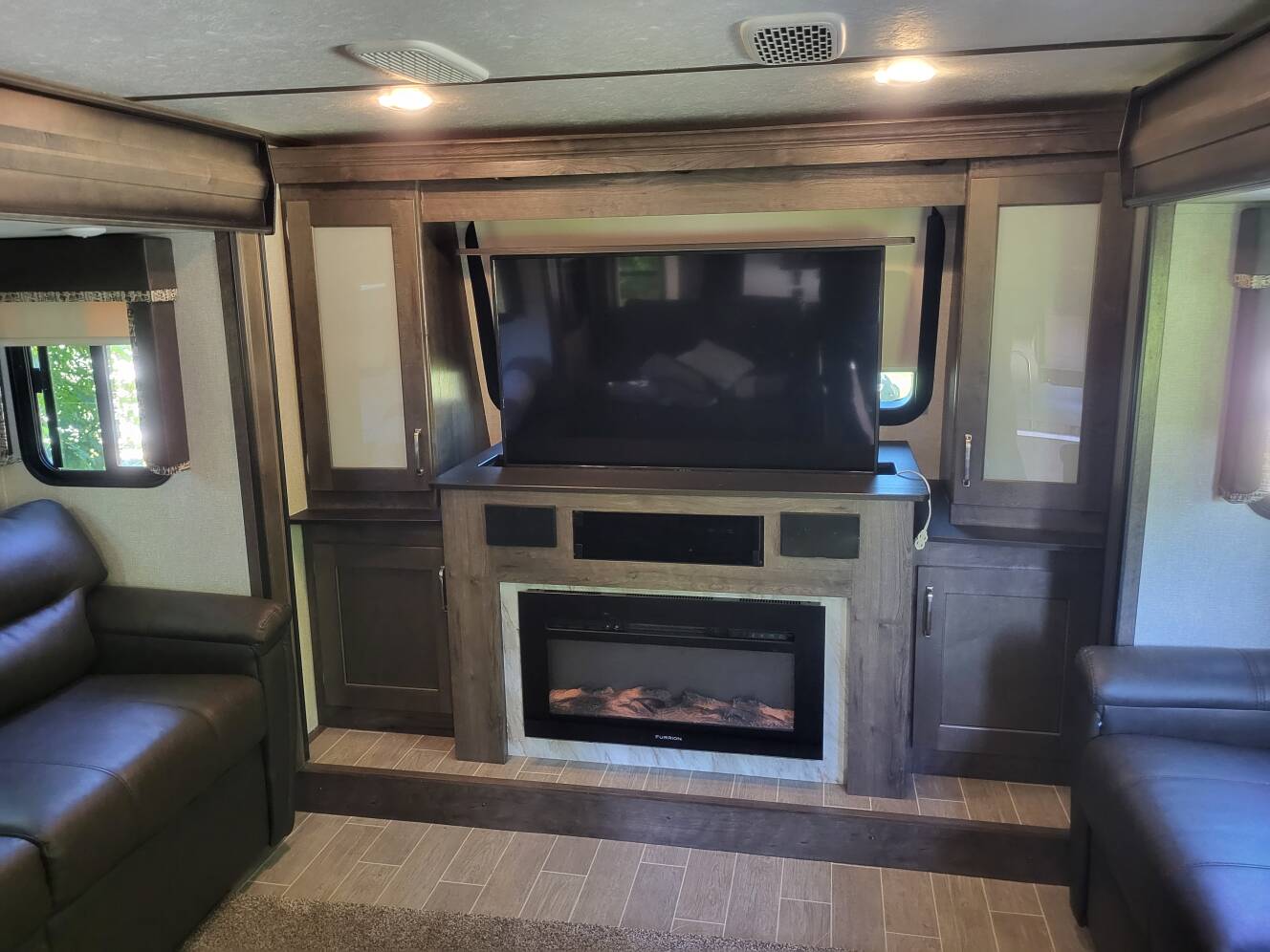 A photo of this 2019 Keystone MONTANA HIGH COUNTRY 281TH