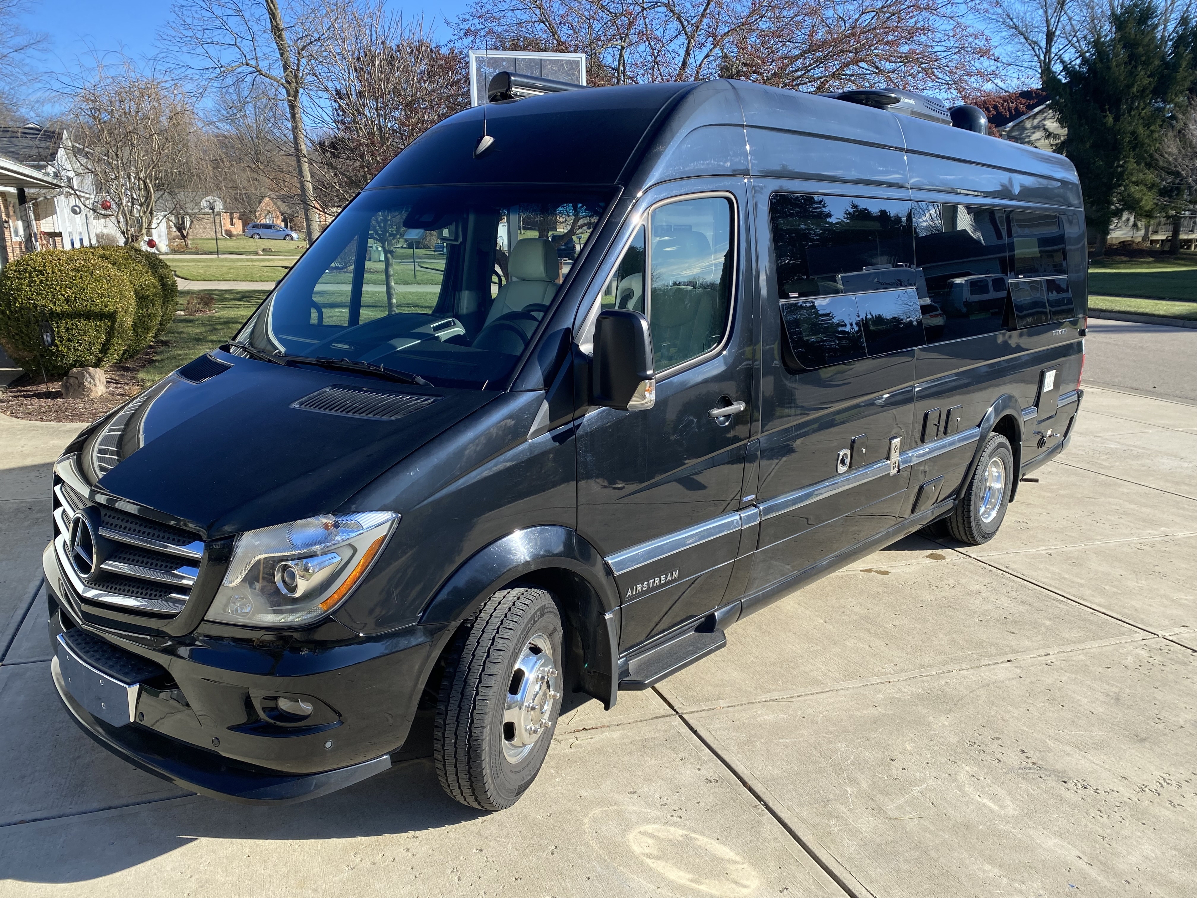 2017 Airstream INTERSTATE 24 LOUNGE EXT RV