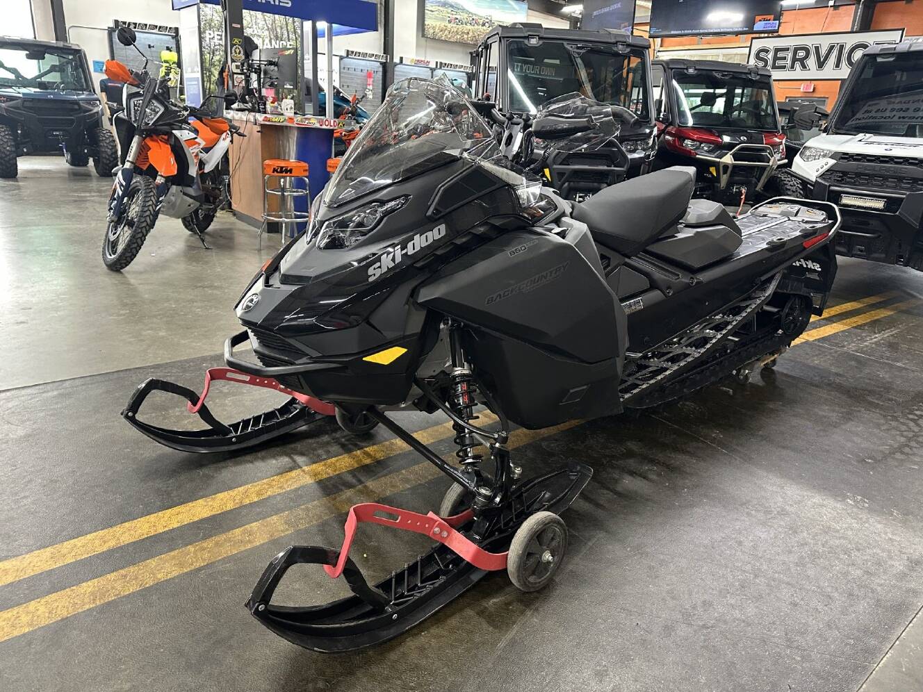 A photo of this 2026 Ski-Doo Backcountry Adrenaline 850 E-TEC ES PowderMax 2.0