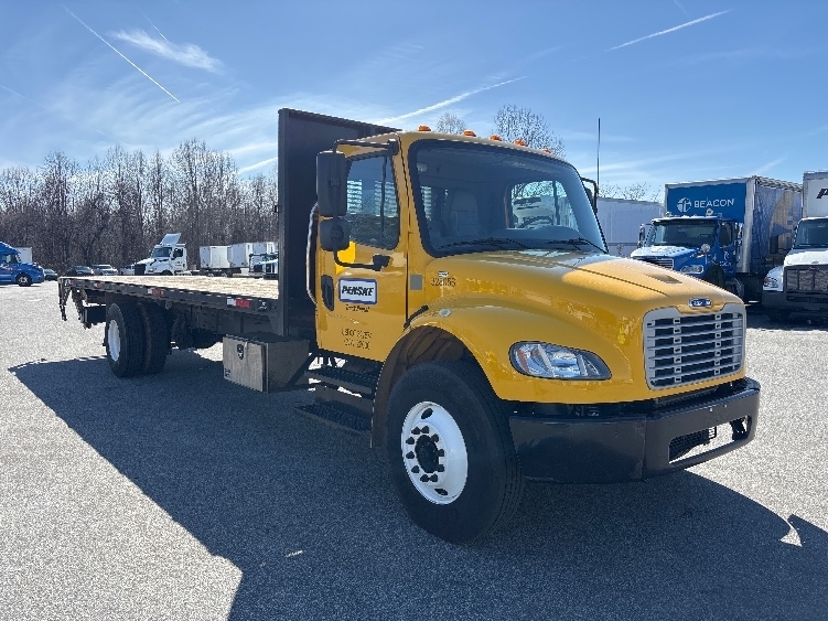 2019 FREIGHTLINER BUSINESS CLASS M2 106 in Greensboro, NC