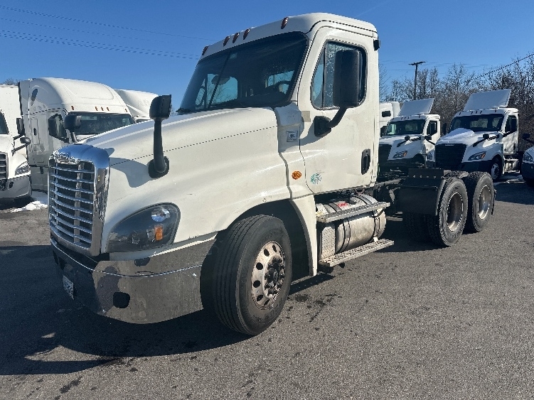 2019 FREIGHTLINER CASCADIA 125 in Baltimore, MD