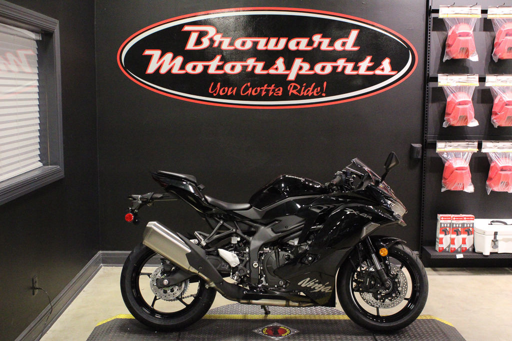 Black Aprilia,ducati,harley-Davidson,honda,kawasaki,suzuki,yamaha